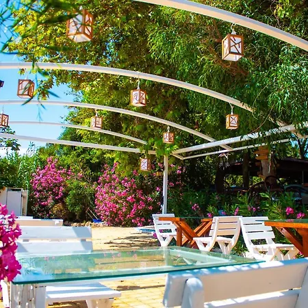 Naz In Antalya Kızılot